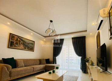 Двухкомнатная квартира, готовая к заселению, в ухоженном жилом комплексе с богатой инфраструктурой, Махмутлар, Аланья, 65 м2 ID-11542 фото-2