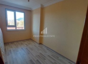 Inexpensive two bedroom apartment 90 m2 unfurnished, with a separate kitchen, in Alanya ID-11553 фото-11