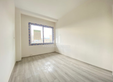 Квартира с тремя спальнями, 135м², с чистовой отделкой, в новой резиденции в Эрдемли, Мерсин ID-11558 фото-8