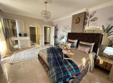 Elegant three bedroom duplex in a cozy area of Cikcilli, Alanya, 210 m2 ID-11600 фото-16