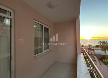 Двухкомнатная квартира 70 м2, с дизайнерским интерьером, на первой береговой линии и видом на море в Махмутларе, Аланья ID-11604 фото-8