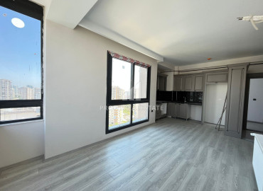 Two bedroom apartment, 115m², with a fine finish, in a gasified residence in the Soli area, Mersin ID-11700 фото-3