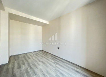 Трехкомнатная квартира, 115м², с чистовой отделкой, в газифицированном комплексе в районе Соли, Мерсин ID-11700 фото-9