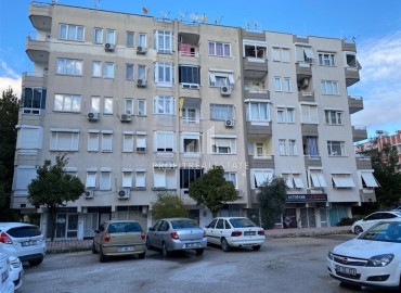 Недорогие трехкомнатные апартаменты в центре Анталии, в крупном районе Муратпаша, 115 м2 ID-11709 фото-1