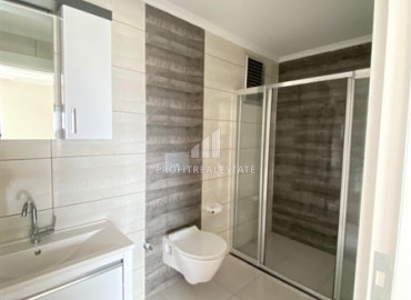 Spacious bright penthouse 220 m2, with three bedrooms, with sea views, unfurnished in Mahmutlar, Alanya ID-11708 фото-9
