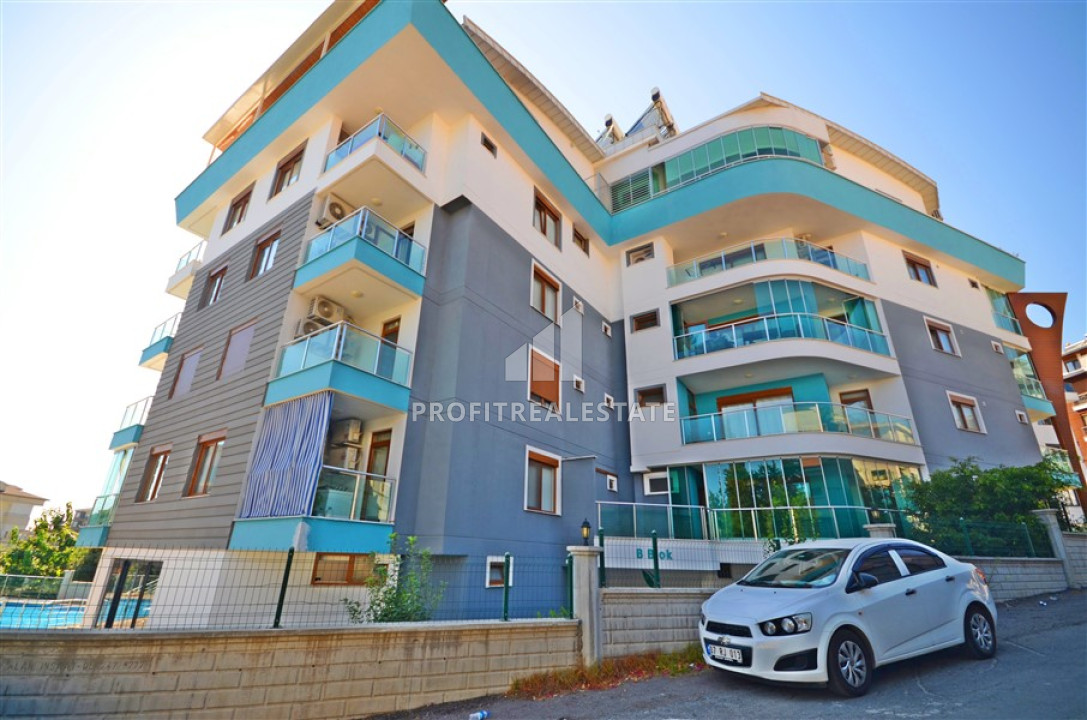 Center of Alanya: three bedroom apartment, 170m², in a residence with facilities, 3000m from the sea ID-11724 фото-1