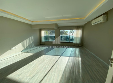 Центр Алании: меблированная четырехкомнатная квартира, 140м², с видом на пляж Клеопатры ID-11748 фото-3