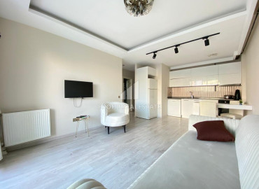 Квартира с одной спальней, 55м², с мебелью и бытовой техникой, в 350м от моря в районе Мерсина Мезитли ID-11754 фото-3