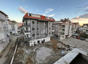 Новая трехкомнатная квартира 85 м2, на финальном этапе строительства в Конаклы, Аланья ID-11799 фото-11