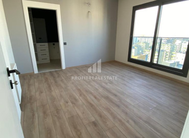 New view apartment 2 + 1, 120m², in a gasified residence with a swimming pool, 300m from the sea in Tej, Mersin ID-11809 фото-12