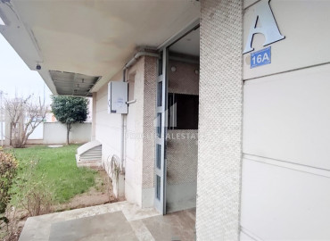 Two bedroom apartment, in a well-maintained residential residence with a swimming pool, Caglayan, Muratpasa, Antalya, 100 m2 ID-11818 фото-13