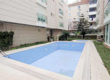 Two bedroom apartment, in a well-maintained residential residence with a swimming pool, Caglayan, Muratpasa, Antalya, 100 m2 ID-11818 фото-15