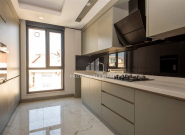 Двухуровневые апартаменты 5+1, с отдельной кухней, в жилом комплексе с инфраструктурой, Гюзелоба, Лара, Анталия ID-11819 фото-4