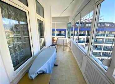 Четырехкомнатная квартира, 140м², с отдельной кухней, с видом на море в центре района Тосмур, Алания ID-11827 фото-9