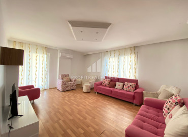 Четырехкомнатная квартира, 145м², с отдельной кухней в Мезитли, Мерсин, 500м от моря ID-11848 фото-3