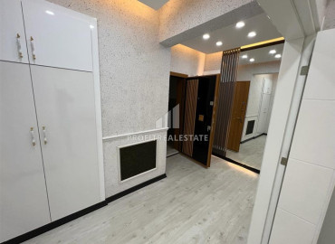 Четырехкомнатная квартира с отдельной кухней, 150м², в доме городского типа в районе Муратпаша, Анталия ID-11867 фото-4