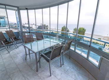 Elegant furnished apartment 3 + 1, with a glazed balcony, on the first coastline, Tosmur, Alanya ID-11926 фото-12