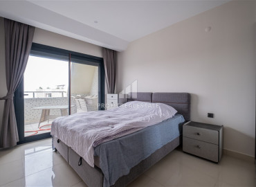 Stylish furnished penthouse 166 m2, with four bedrooms, in a residence with facilities, Kargicak, Alanya ID-11927 фото-16
