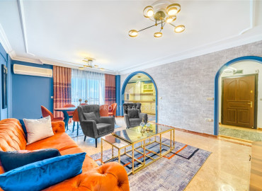 Large two bedroom apartment, 120m², on the central street of Mahmutlar, Alanya, with a view of the sea and mountains ID-11930 фото-3