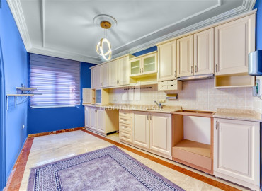 Large two bedroom apartment, 120m², on the central street of Mahmutlar, Alanya, with a view of the sea and mountains ID-11930 фото-7