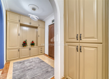 Large two bedroom apartment, 120m², on the central street of Mahmutlar, Alanya, with a view of the sea and mountains ID-11930 фото-10