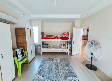 Двухкомнатные апартаменты, с мебелью и техникой, всего в 200 метрах от пляжа Махмутлара, Аланья, 70 м2 ID-11941 фото-8