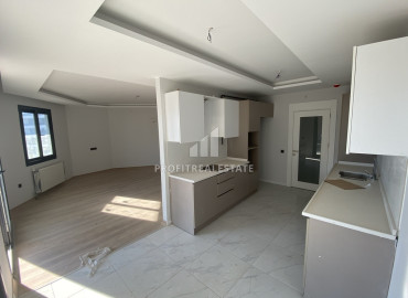 Четырехкомнатная квартира, 149м², в газифицированной резиденции 2021 года в микрорайоне Акдениз, Мезитли ID-11960 фото-2