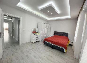 Unfurnished three bedroom apartment, in a gasified building, Caglayan, Lara, Muratpasha, Antalya, 140 m2 ID-11970 фото-4