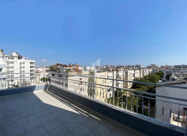 Линейная квартира с тремя спальнями, 150м² в газифицированном комплексе в Анталии, район Муратпаша ID-11994 фото-2