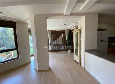 Недорогая трехэтажная вилла в 200 метрах от моря, в уютном районе Тюрклер, Аланья, 220 м2 ID-12021 фото-4