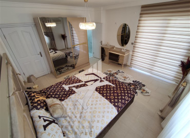 Luxury two bedroom apartment on the first coastline, overlooking the sea in Mahmutlar, Alanya ID-12038 фото-9