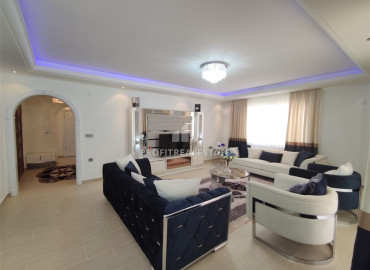 Luxury two bedroom apartment on the first coastline, overlooking the sea in Mahmutlar, Alanya ID-12038 фото-15