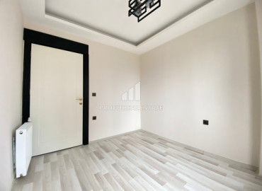Отличная новая квартира 4+1, 150м², с отдельной кухней в центре района Мезитли, Мерсин ID-12071 фото-17