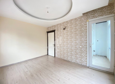 Газифицированные апартаменты с двумя спальнями, 115м², в доме городского типа в районе Мезитли, Мерсин ID-12088 фото-13