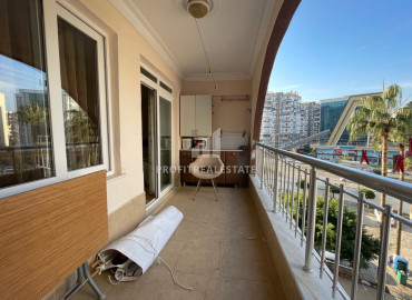 Квартира с тремя спальнями, 159м², в комфортабельной резиденции на первой береговой линии в Акдениз, Мезитли ID-12123 фото-8