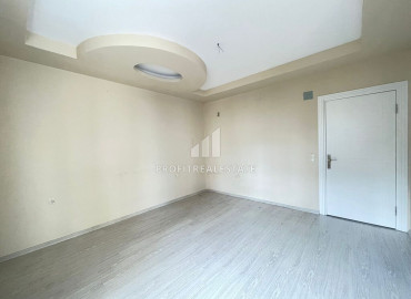 Spacious two-bedroom apartment, 120m² in an urban house, 450m from the sea in Tej, Mersin ID-12132 фото-13