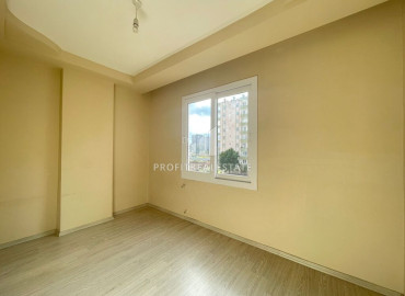 Spacious two-bedroom apartment, 120m² in an urban house, 450m from the sea in Tej, Mersin ID-12132 фото-16