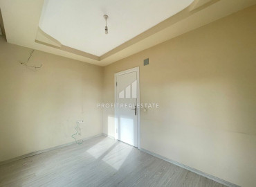 Spacious two-bedroom apartment, 120m² in an urban house, 450m from the sea in Tej, Mersin ID-12132 фото-17