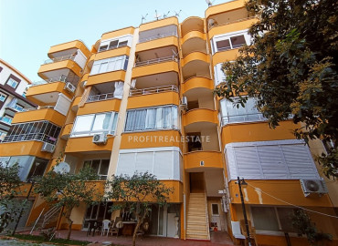 Inexpensive furnished apartment 2 + 1, 200 meters from the sea in the center of Mahmutlar, Alanya ID-12160 фото-1