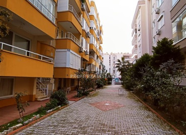 Inexpensive furnished apartment 2 + 1, 200 meters from the sea in the center of Mahmutlar, Alanya ID-12160 фото-12