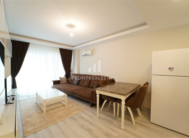 Furnished two-bedroom apartment on the first coastline, Mahmutlar, Alanya, 90 m2 ID-12165 фото-2