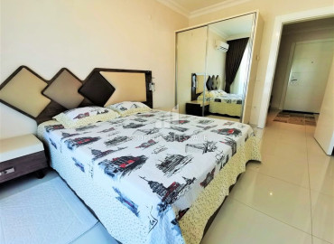 Furnished apartment 1 + 1, 60m² in a residence with a swimming pool 250m from the sea in Alanya Oba ID-9930 фото-6