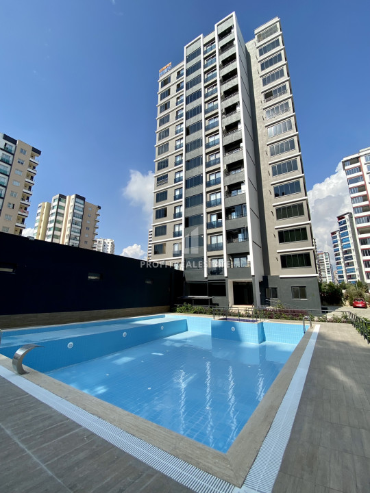 Новая квартира 2+1, 110м², в газифицированной резиденции в микрорайоне Акдениз, Мезитли ID-12177 фото-1
