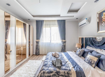 Luxury apartment 145m2, with three bedrooms, luxurious interior and separate kitchen in Oba, Alanya ID-12178 фото-18