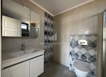 Двухкомнатная квартира с чистовой отделкой, без мебели, в 300 метрах от моря, в новостройке в Демирташе, Аланья ID-12180 фото-11