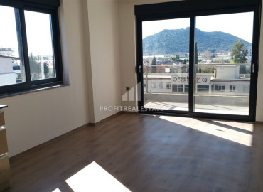 Three bedroom penthouse 135 m2 at an attractive price, with a fine finish, bathroom equipment, unfurnished in Gazipasa, Alanya ID-12205 фото-16