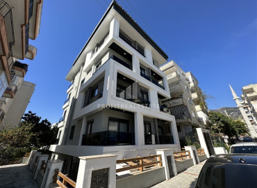 Элегантная двухкомнатная квартира 50 м2, с мебелью, в 150 метрах от моря, в центре Аланьи ID-12210 фото-1
