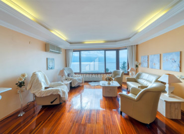 Spacious three bedroom apartment, furnished and equipped, a stone&#39;s throw from the sea, Oba, Alanya, 160 m2 ID-12231 фото-3