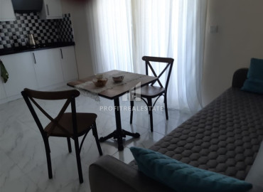 One-bedroom apartment with furniture and appliances in a building without facilities, Gazipasa, Alanya, 60 m2 ID-12235 фото-4