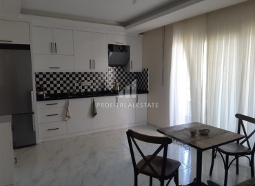 One-bedroom apartment with furniture and appliances in a building without facilities, Gazipasa, Alanya, 60 m2 ID-12235 фото-5